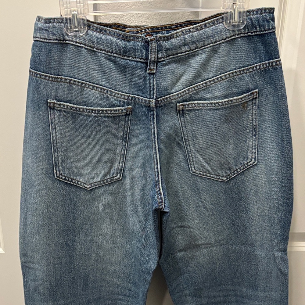 NWT Pilcro Small/Petite Relaxed Jeans with Rolled Hem - Picture 6 of 11
